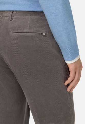 Boggi Milano Regular Hose in Grau