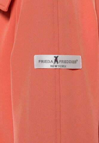 Frieda & Freddies NY Trenchcoat 'Nova2' in Orange