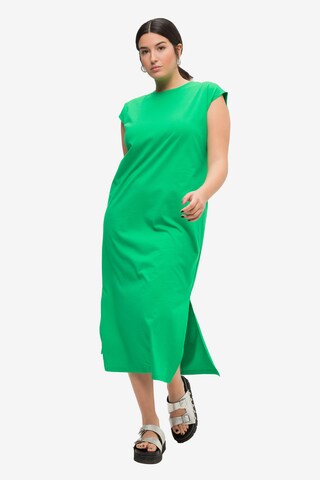 Studio Untold Dress in Green: front