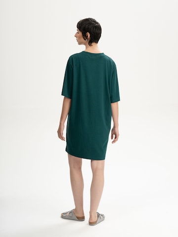 Robe 'BAASU' MELA en vert