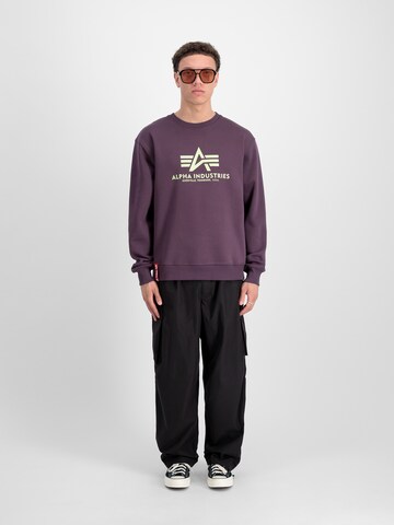 ALPHA INDUSTRIES - Sweatshirt em roxo