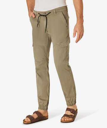 PIONEER Tapered Cargohose in Grün