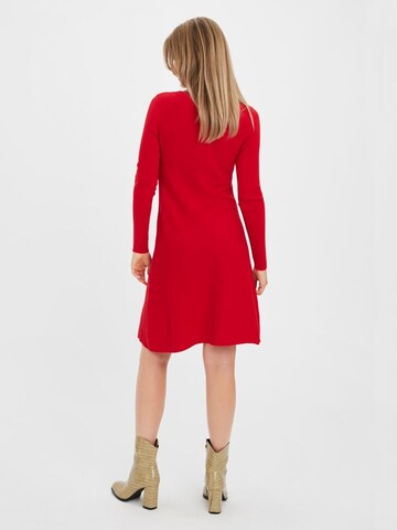 Robes en maille VERO MODA en rouge