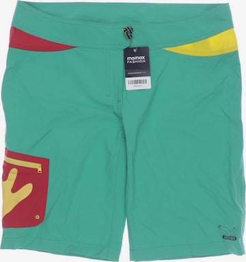 SALEWA Shorts in L in Green: front