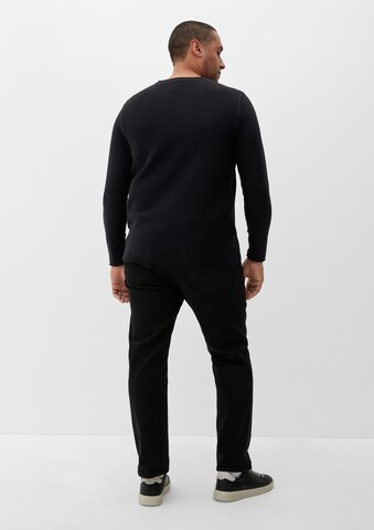 s.Oliver Sweater in Black