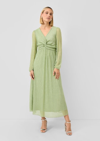 s.Oliver Kleid in Grün: Vorderseite