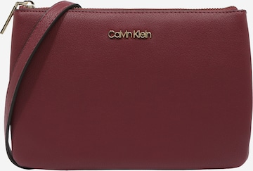 Calvin Klein Crossbody Bag in Red: front