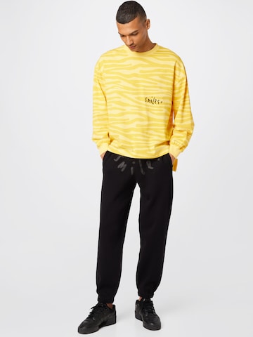 Smiles Shirt 'Noel' in Yellow