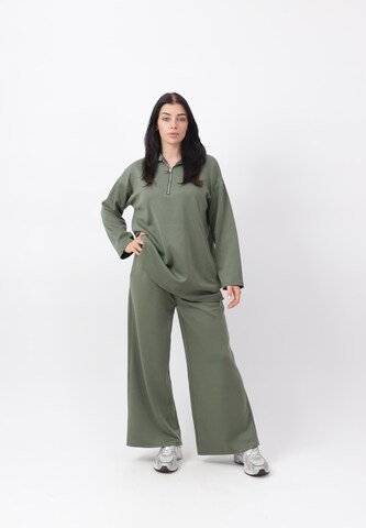 Elara Sweat suit in Green