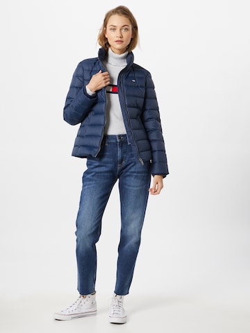 Tommy Jeans Jacke 'Essential' in Blau