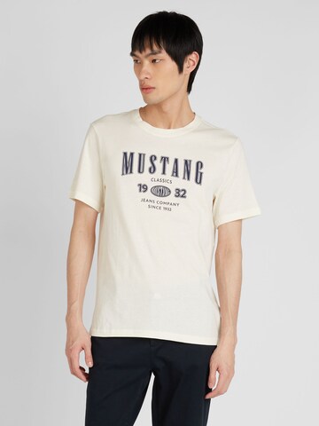 MUSTANG Bluser & t-shirts 'Austin' i beige: forside