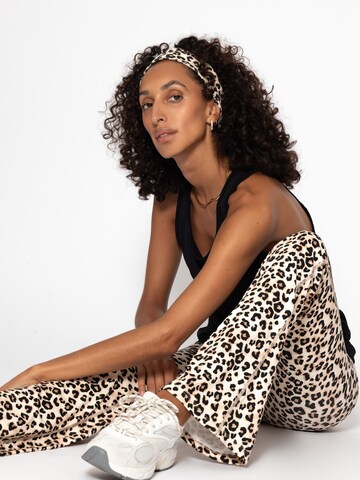 SASSYCLASSY Flared Hose‌‌ in Beige