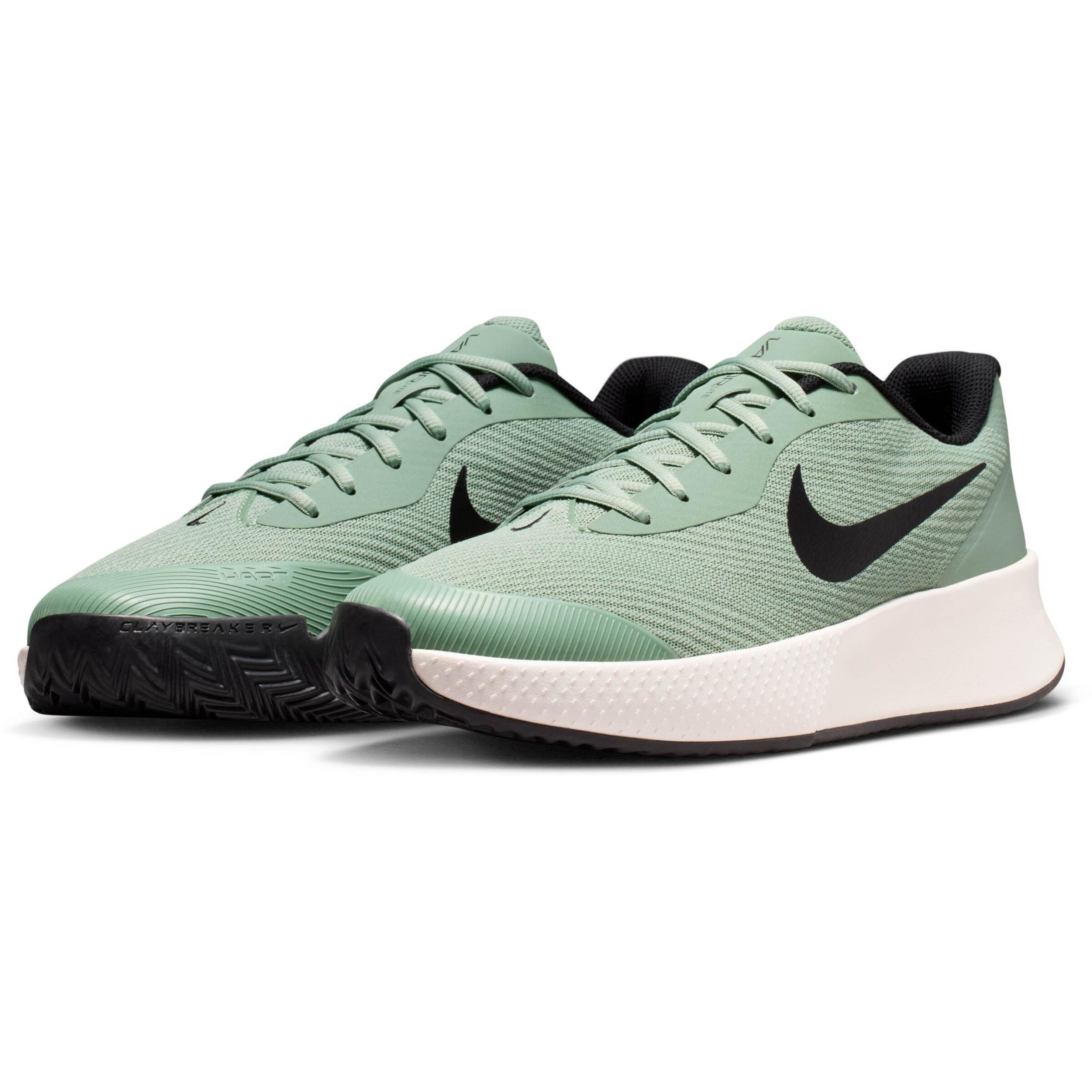 NIKE Laufschuh in Grün