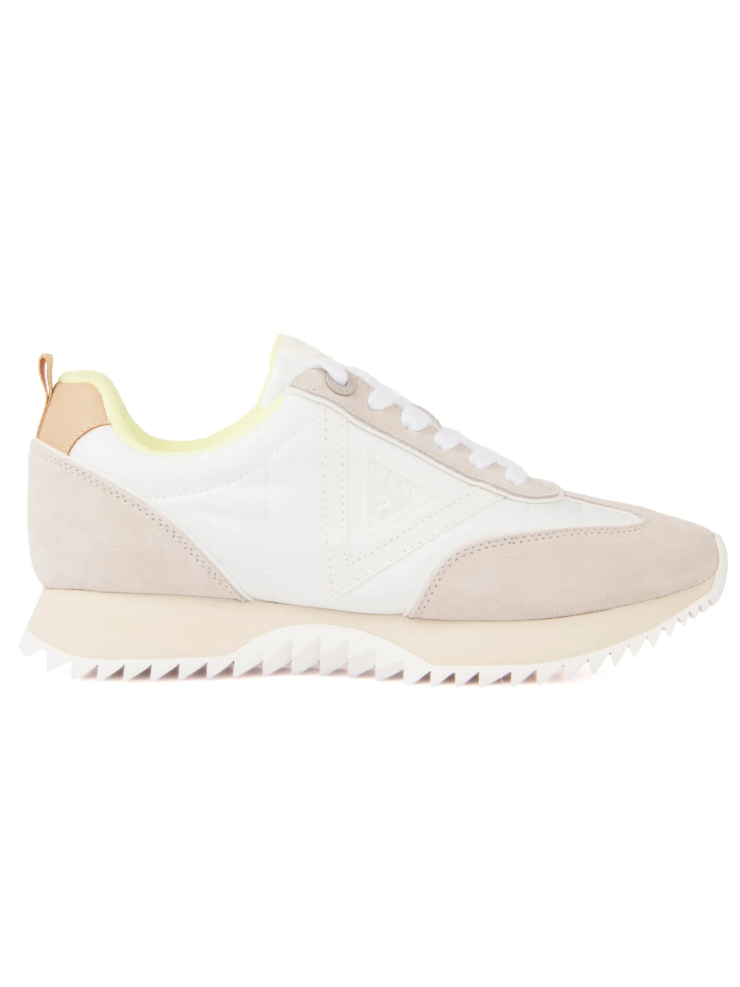 Chaussure à lacets 'baisue' GUESS en beige : devant