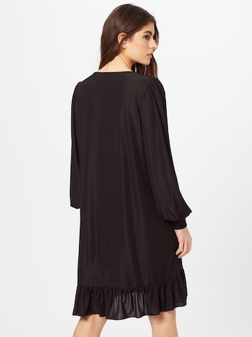 Robe 'Marea' MSCH COPENHAGEN en noir