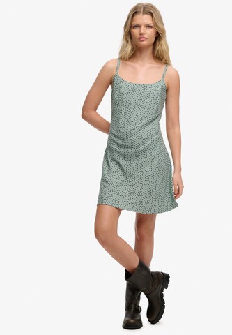 Robe d’été Superdry & Co en vert : devant