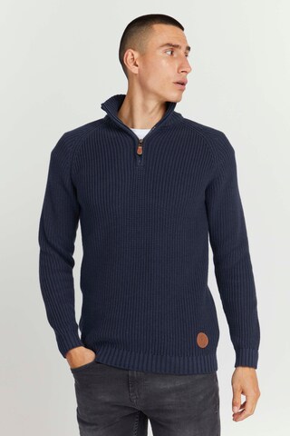 Pull-over 'Xenox' !Solid en bleu : devant