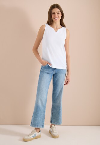 CECIL Top in White