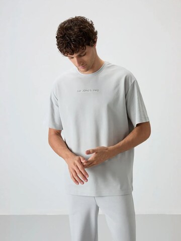 Tommy Life T-Shirts in Grau