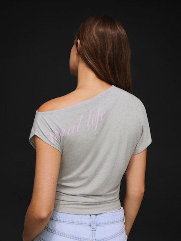 Bershka Póló - szürke