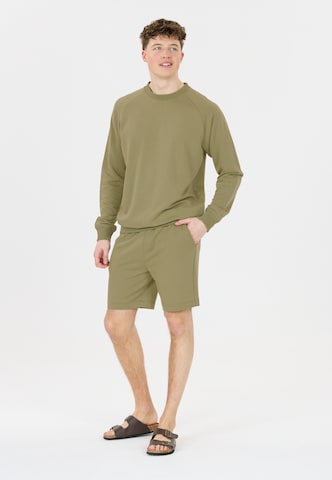 Cruz Sweatshirt 'Rusvil' in Groen
