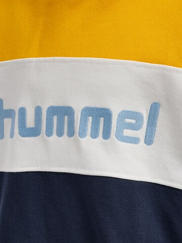 Hummel Sportief sweatshirt 'Morten' in Blauw