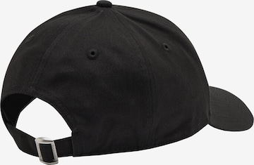 NEW ERA Cap 'New Era 9FORTY New York Yankees Essential' in Black: front