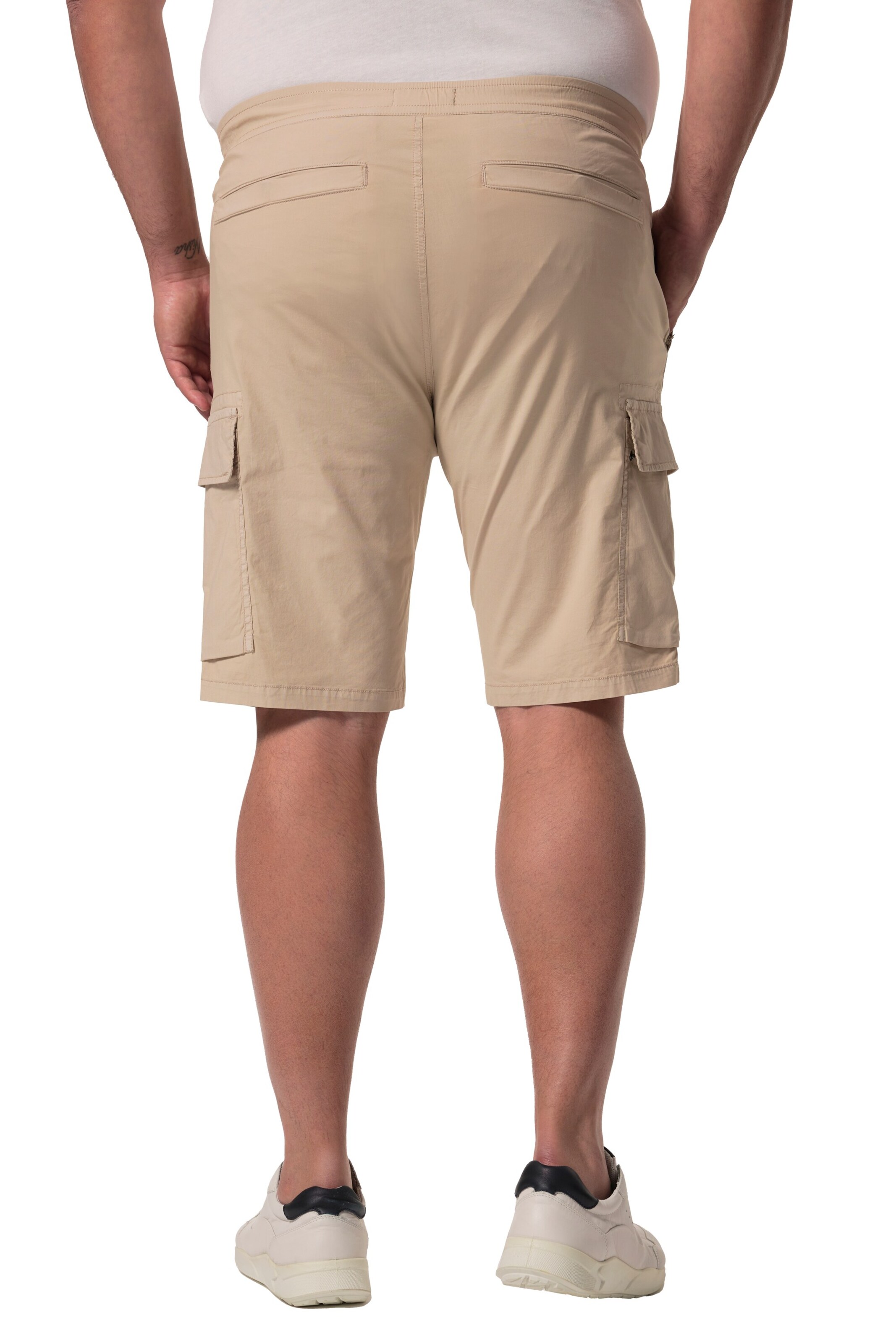 Men Plus Loose fit Pants in Beige