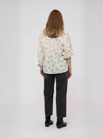 Odd Molly Shirt ' Beautiful ' in Wit: terug