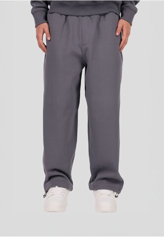 Loosefit Pantaloni di Dropsize in grigio: frontale