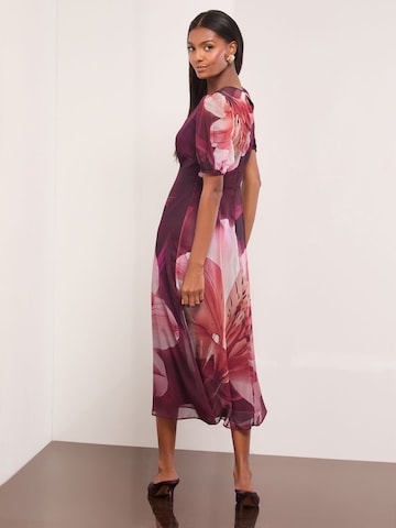 Rochie de la Lipsy pe roșu