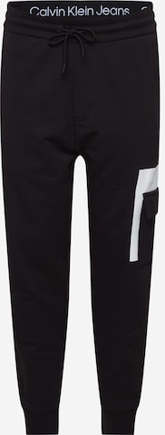 Calvin Klein Jeans Tapered Hose in Schwarz: predná strana