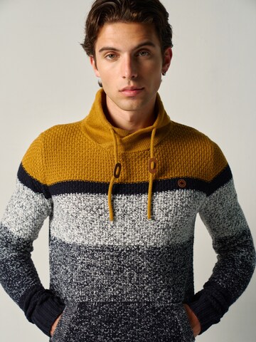 Pull-over KOROSHI en beige