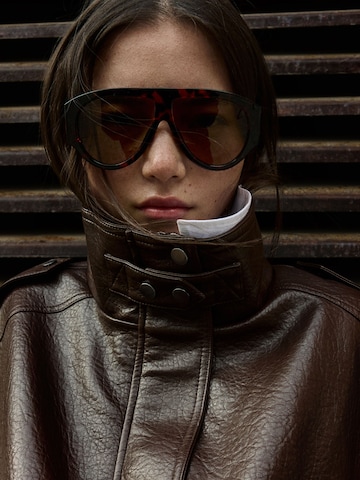 Bershka Sunglasses in Brown