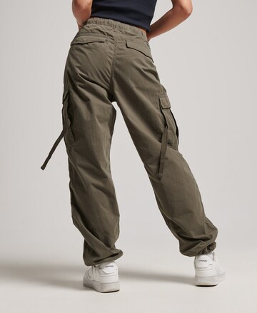 Superdry Loose fit Cargo Pants in Green