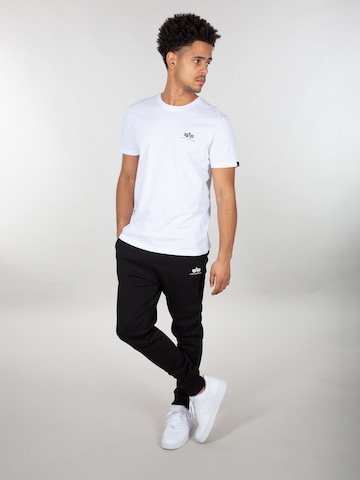 ALPHA INDUSTRIES Tapered Broek in Zwart