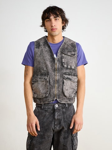 Gilet di ALPHA INDUSTRIES in nero: frontale