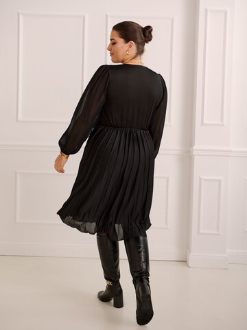 Robe 'Isa' Guido Maria Kretschmer Curvy en noir