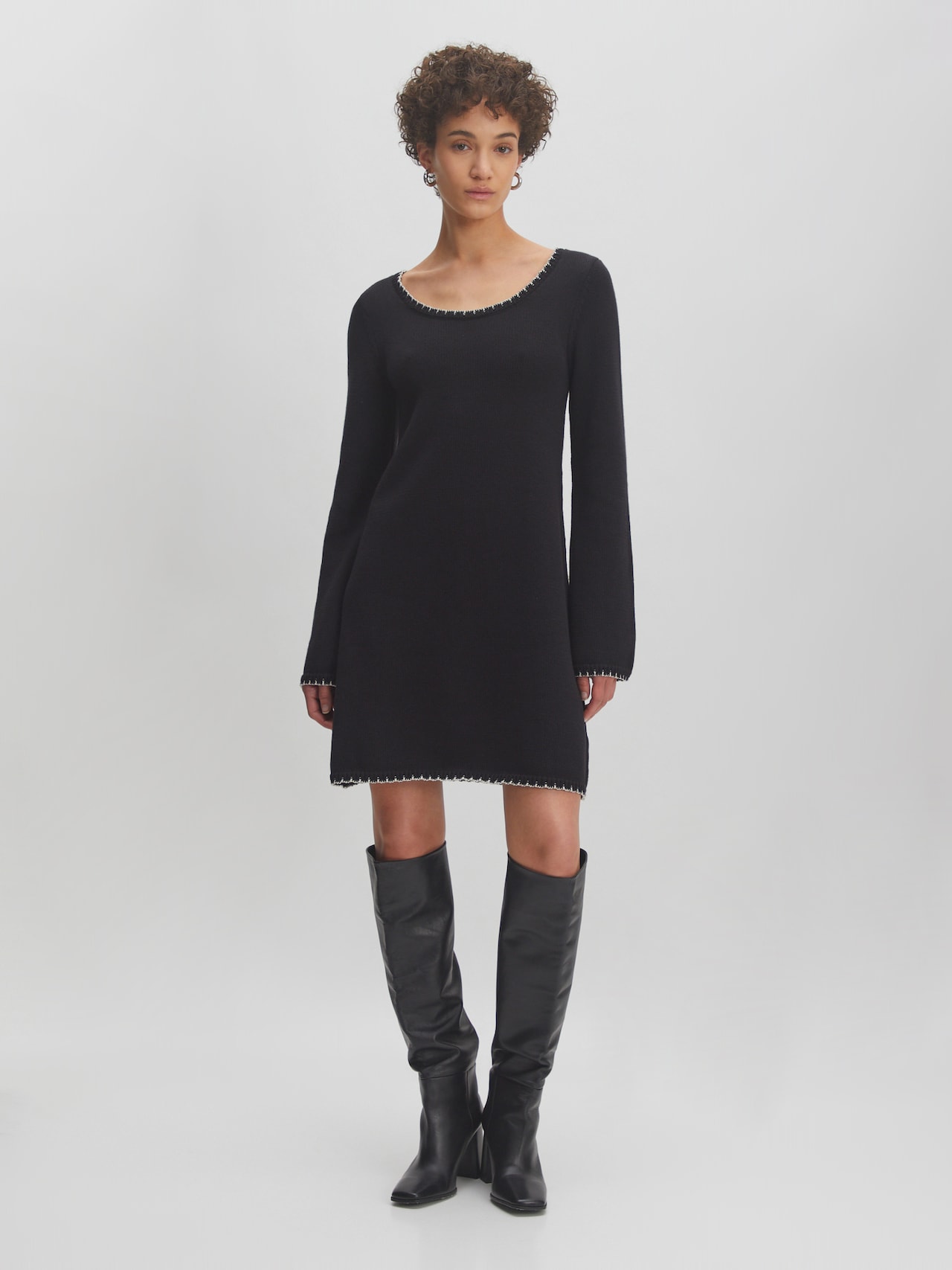 EDITED Producten Jurk 'Fernanda' Zwart