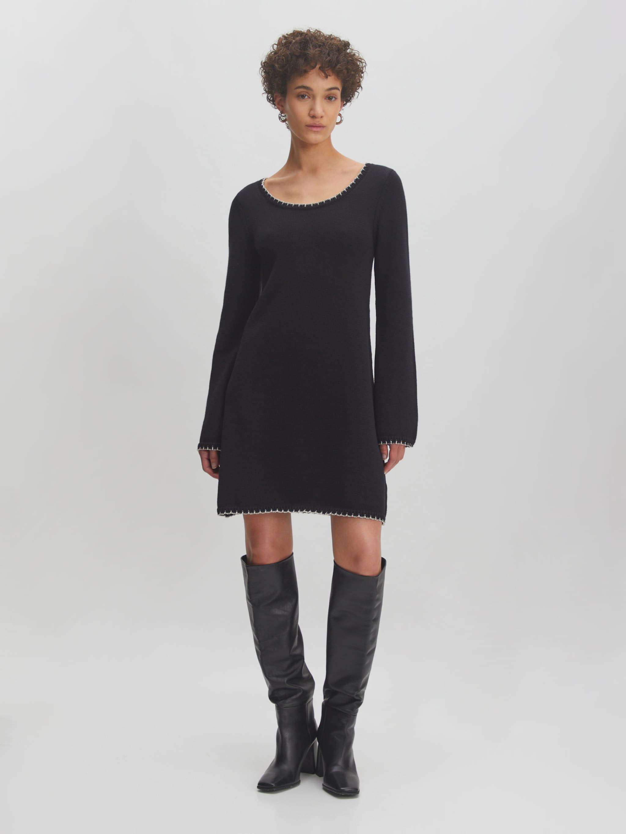 EDITED Produkte Kleid 'Fernanda' schwarz