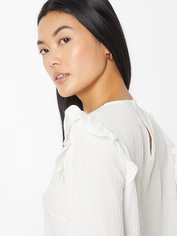 PIECES - Blusa 'ANNE' en blanco