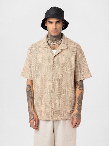 Coupe regular Chemise 'Edwin' Dandalo en beige : devant