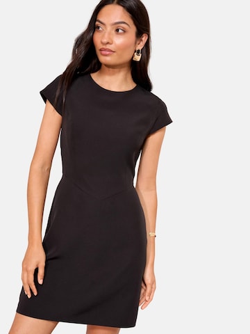 Rochie de la Friends Like These pe negru: față