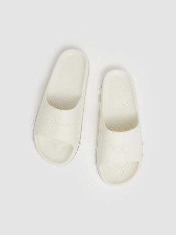 Pepe Jeans Beach & Pool Shoes in White