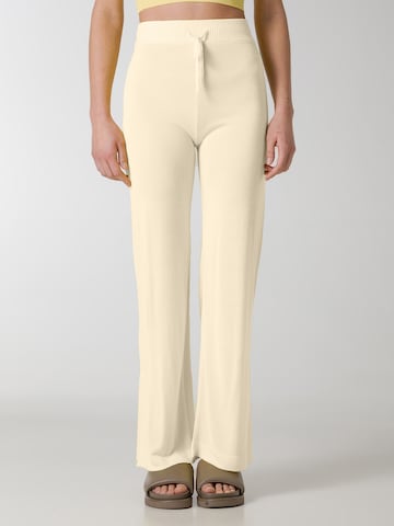 DEHA Wide leg Trousers in Beige: front