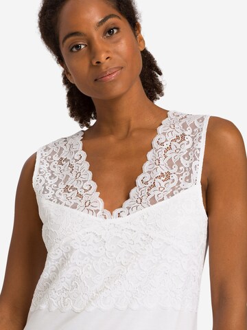 Hanro Nightgown 'Moments' in White