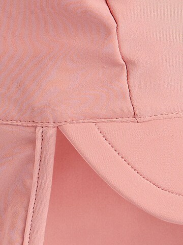 Next Beanie in Pink
