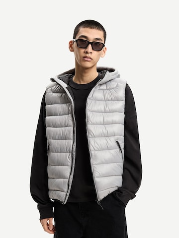 Bershka Mellény - szürke: elől