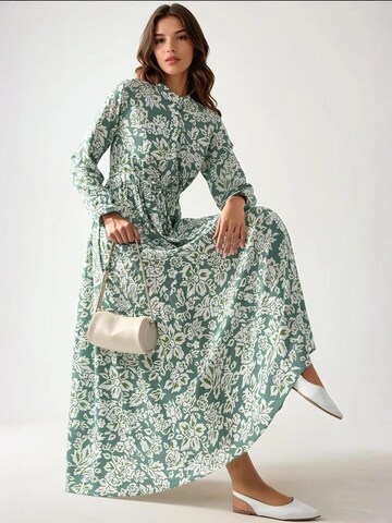 Hiccup - Vestidos camiseiros em verde