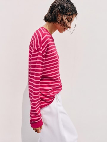 Pull&Bear Shirt in Pink